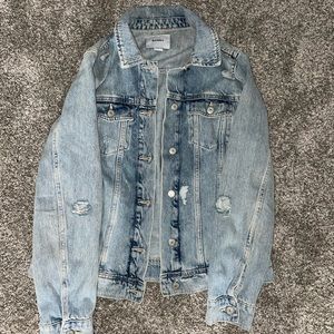 Old Navy Jean Jacket Size Medium